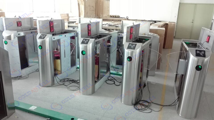 Stainless Steel Retractable Flap Barrier Gate , Bi - directional Multi Access Control Turnstiles