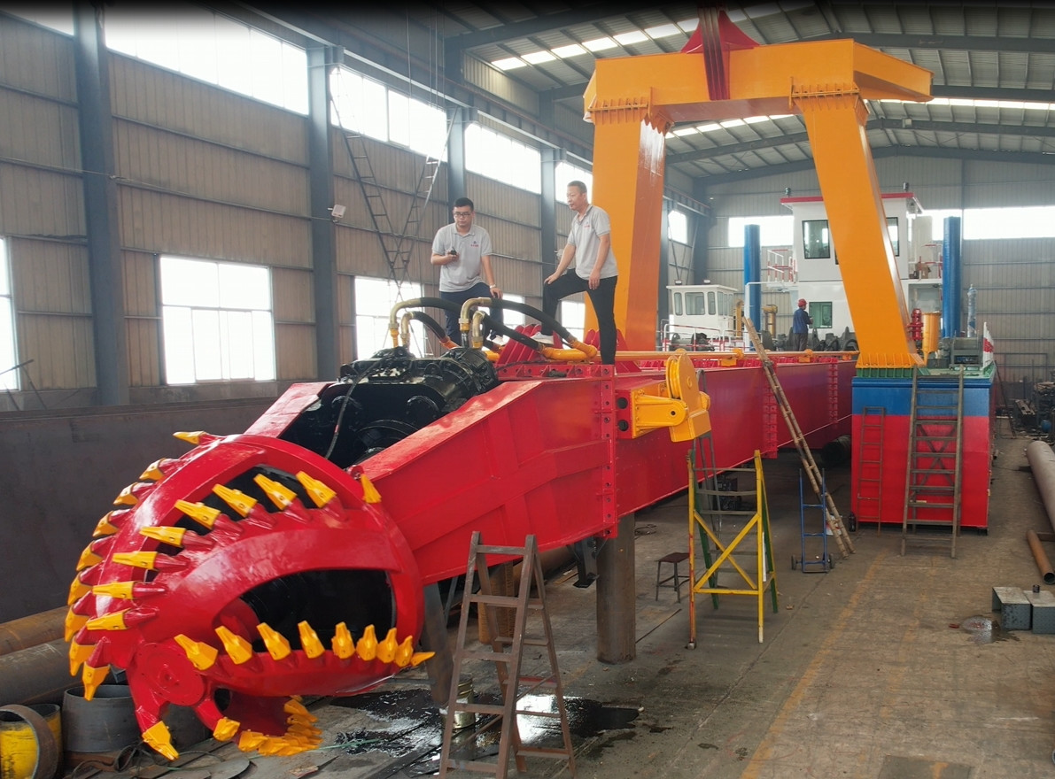 Yscsd200 Solid Capacity 80cbm/H Hydraulic Cutter Suction Dredger