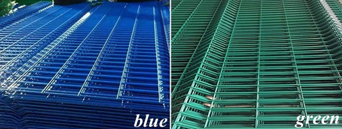 Hot Dip Galvanized Triangle Bending Fence 3.5mm Wire Diameter Security Low Carbon Steel Sample Free