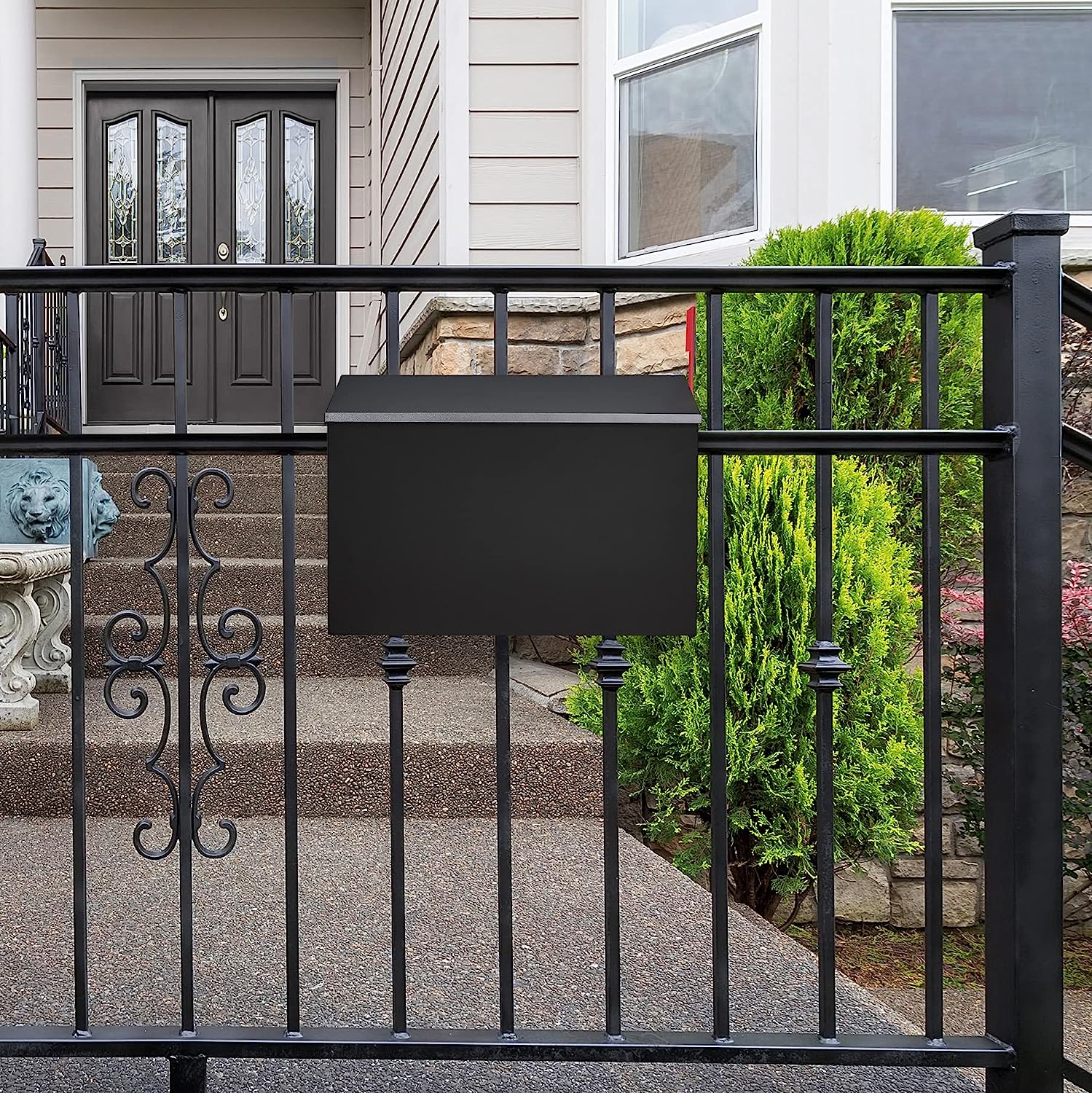 Large Wall-Mountable Mailbox 0.8mm Thickness Metal Modern Design Black Powder Coated