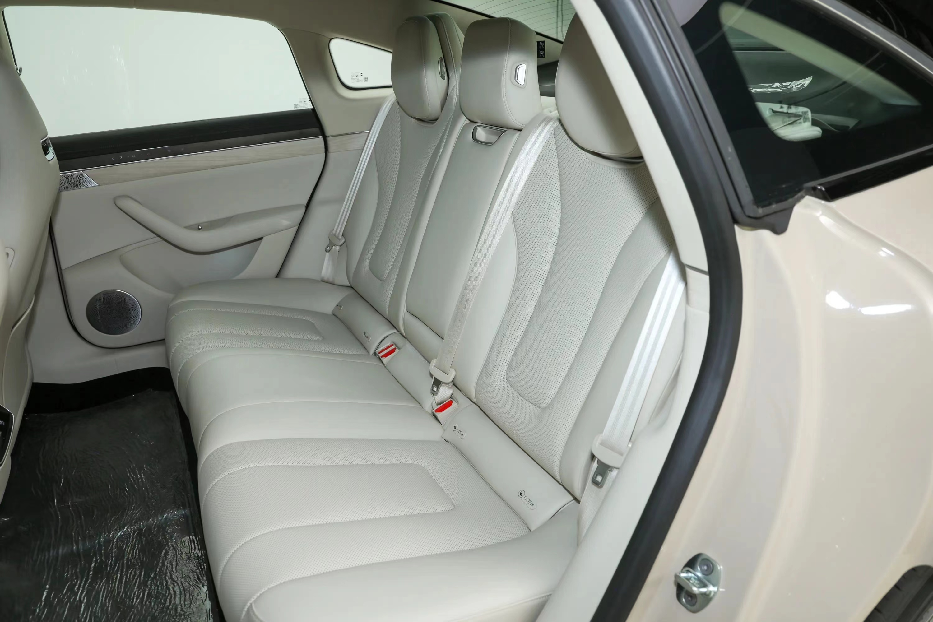 705/630km Pure Electric Aito Luxeed S7 2024 Pro Max 855Km 800V Fast Charging Electric Car with 0.25h Charging Time