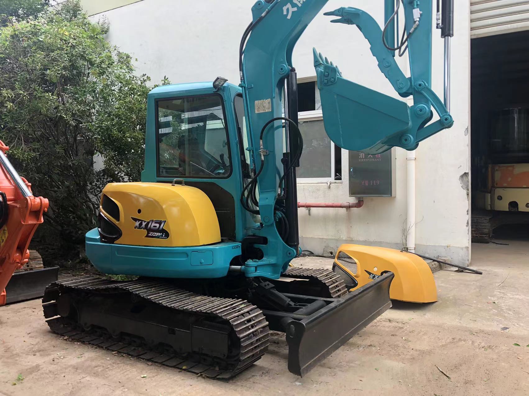 Affordable Mini Kubota Excavator KX161 K KX155 KX156 with Hydraulic Pump from Trusted