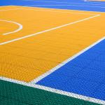 Suspended Hygienic Pp Interlocking Sports Flooring Green Futsal Court Plastic