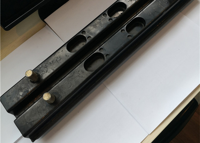OEM 190mm Pitch Bolt On Excavator Rubber Pads