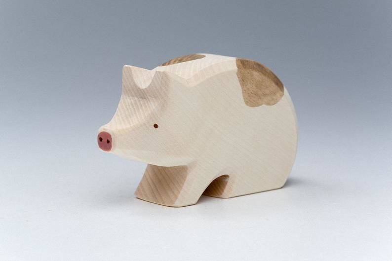 Carved Oak Beech Wooden Pig Toy Colourful Hand Eye Coordination Training