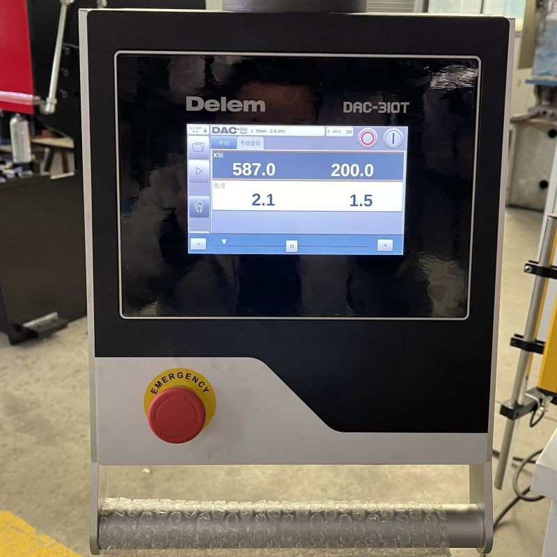 Hydraulic CNC Guillotine Shearing Machine Delem DAC310T DAC360T High End