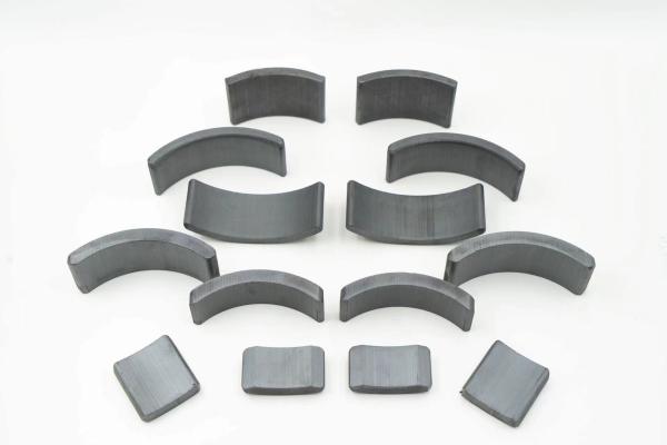 No Coating Permanent Magnet Ferrite Tiles for Dishwashers Motor in Large