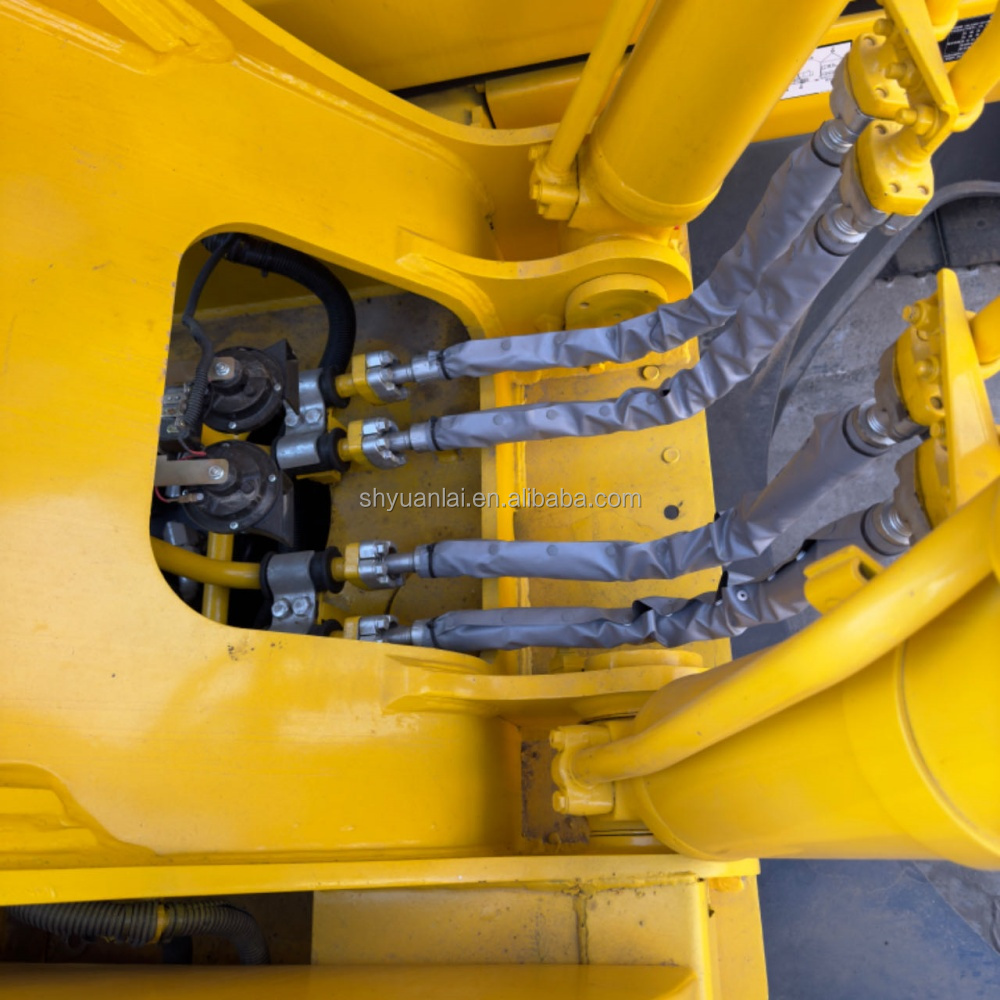 Second Hand 20 Ton Komatsu PC210 Excavator with Fuel-Saving System and Working System