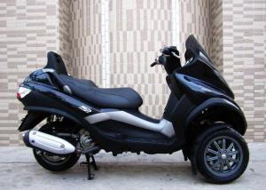 Wholesale 250cc Black Tri Wheel Motorcycle With Windshield Rear Box / CVT Transmission from china suppliers