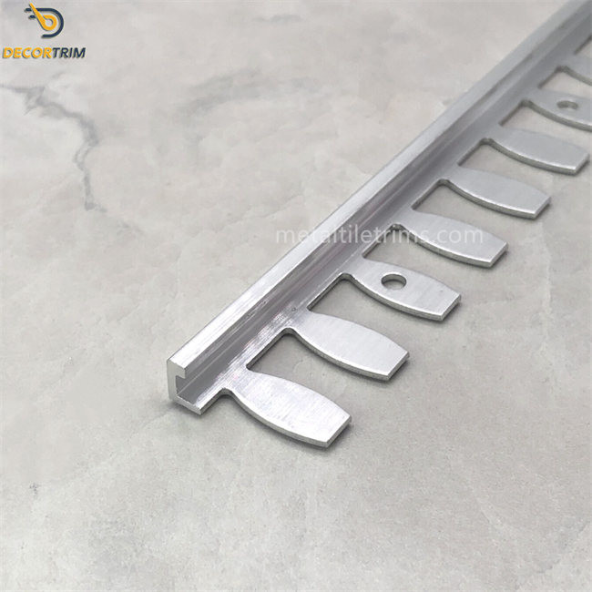 Decorative Metal Wall Trim Aluminum Tile Trim Silver Color 2.5m 3m