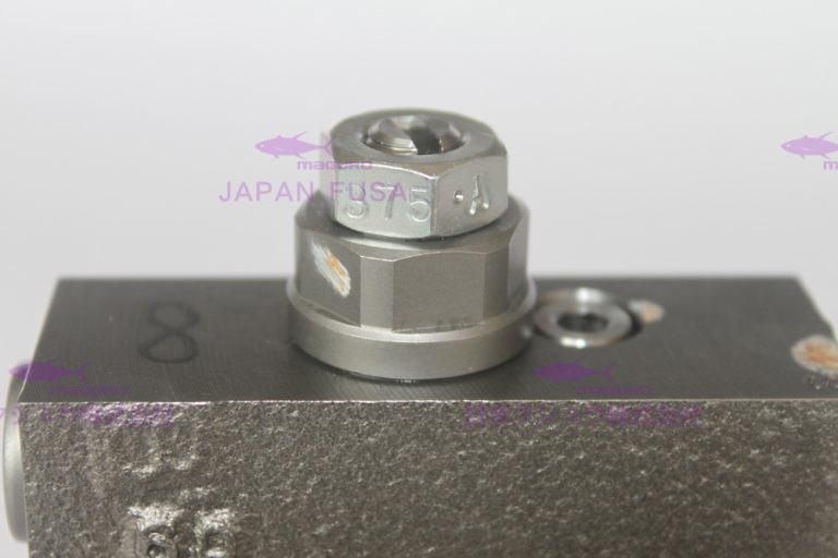 Valve Assy Engines Spare Parts For KOMATSU PC300-7 723-40-71900