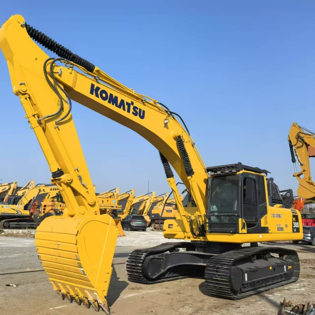 Japan Imported Mining Used Komatsu Pc300 Heavy Duty Hydraulic Excavator Backhoe
