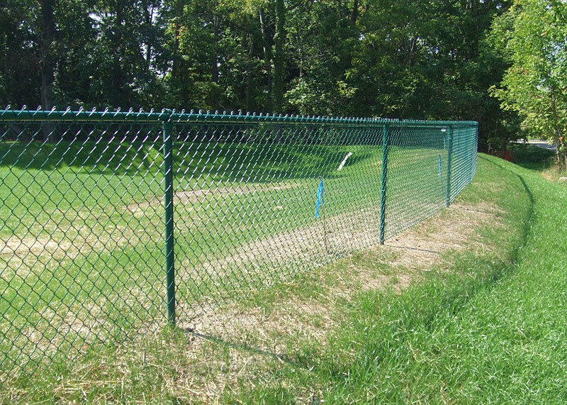 5ft High Chain Link Fence , Green PVC Coated Iron Wire Mesh Fence