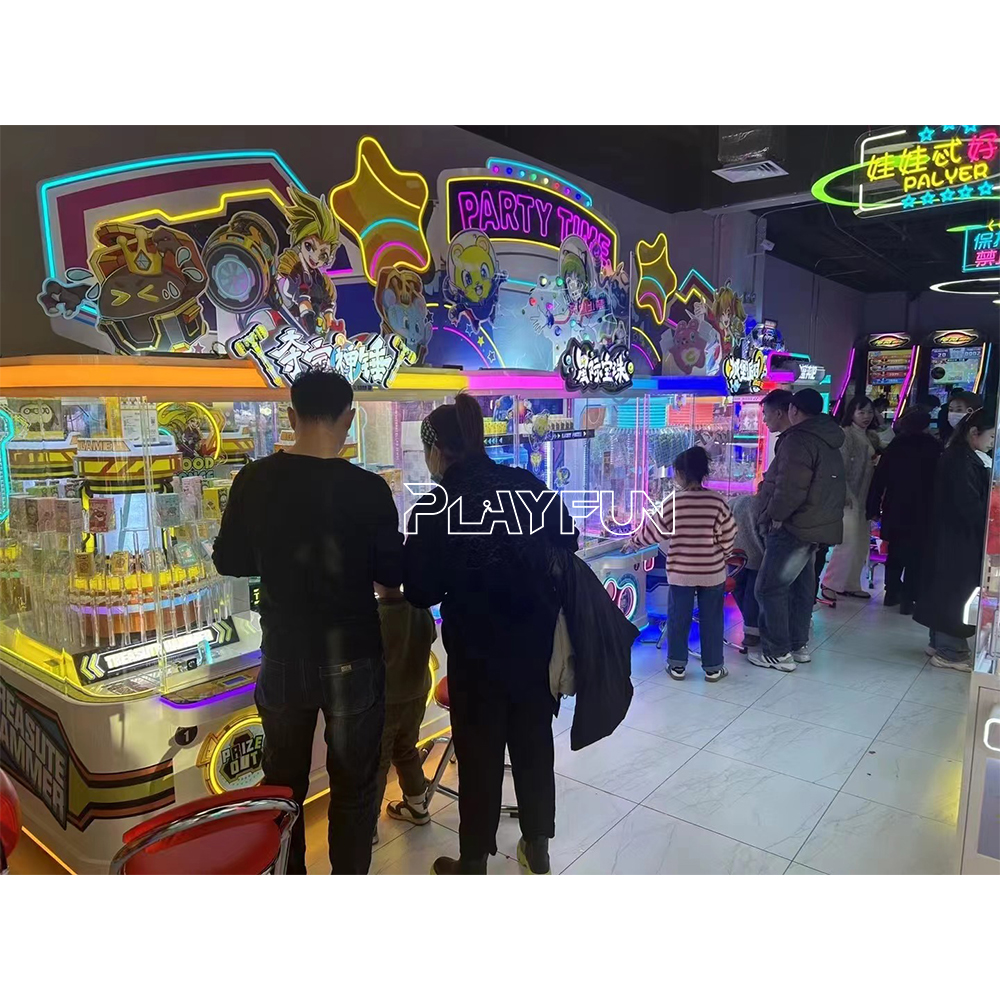 PlayFun Hot Selling High Quality Hammer Treasure Coin Operated Prize Gift Vending Clamp Game Machine for Shopping Mall