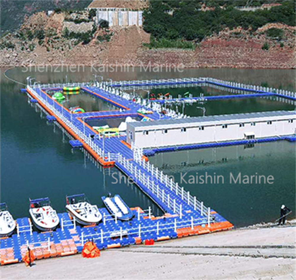 Floating Dock System With 350kg/Sqm Load Capacity HDPE Floating Cube Orange/Blue/Grey Modular Floating Pontoon For Yacht