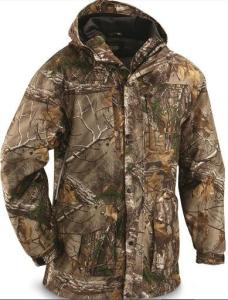 Wholesale Middle Thickness Mens Camouflage Rain Jacket , Water Resistant Camo Rain Parka from china suppliers