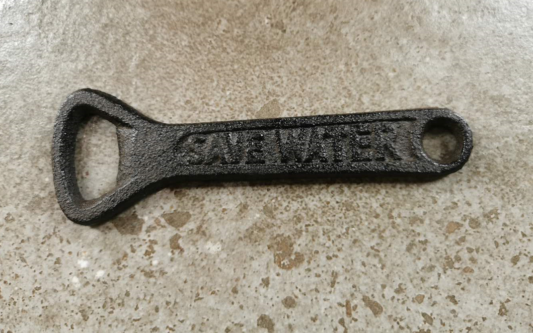 Exquisite Rustic Metal Bottle Opener Cast Iron Crafts