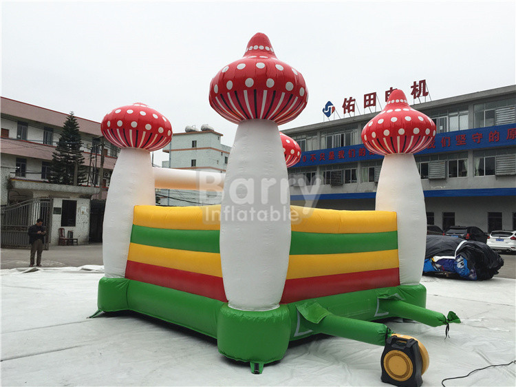 Commercial Grade Inflatable Kids Moon Bounce House For Indoor