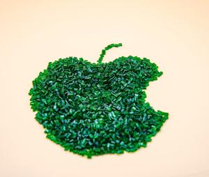 Wholesale Industrial Grade PCR Plastic Recycled Natural Color PET Chips IV0.78 Abs Plastic Pellets from china suppliers