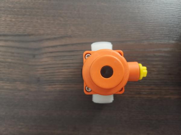 Antiwear Nontoxic Plastic Diaphragm Valve , Acid Resistant Pneumatic Valve