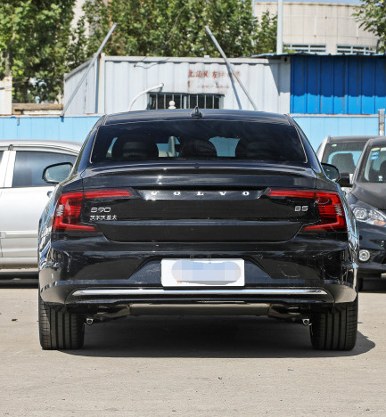 VOLVO S90 2023 B5 Zhiya Haohua version Gasoline+48v Medium Large SUV 2.0T 250HP L4