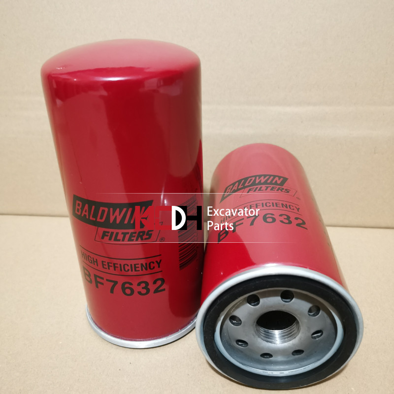 Engine Parts Excavator Fuel Filter Element BF7632 P551315 For Truck
