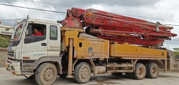 After-sales Service White Used Putzmeister 46m Concrete Pump Truck on I Suzu