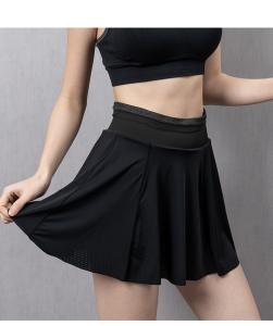 Wholesale Moisture Wicking Black Workout Skirt Running Skirt Shorts With Phone Pocket 210g from china suppliers