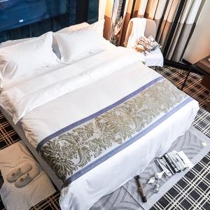 Wholesale New design jacquard 100% cotton bed sheets 5 star hotel bed linen duvet cover set from china suppliers