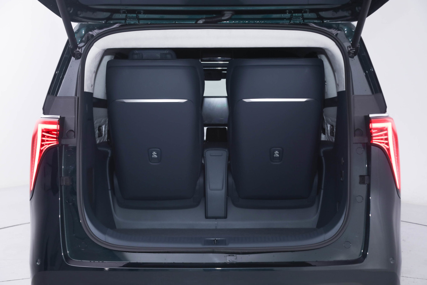 8 Airbags 2023 Buick Century Top Level Gasoline Cars MPV with Luxury and 0km Used Car Made In Shanghai