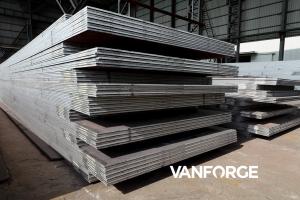 Wholesale 500HBW Durable Heavy Quenched And Tempered Steel Plate Hardness 490 - 560HBW from china suppliers