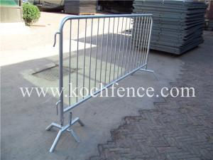 Wholesale Hot Dipped Galvanized Crowd Control Fencing Easy Handle Corrosion Resistant from china suppliers
