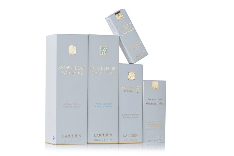 400gsm White Board Luxury Packaging Boxes CMYK Printed Display Face Mask Box