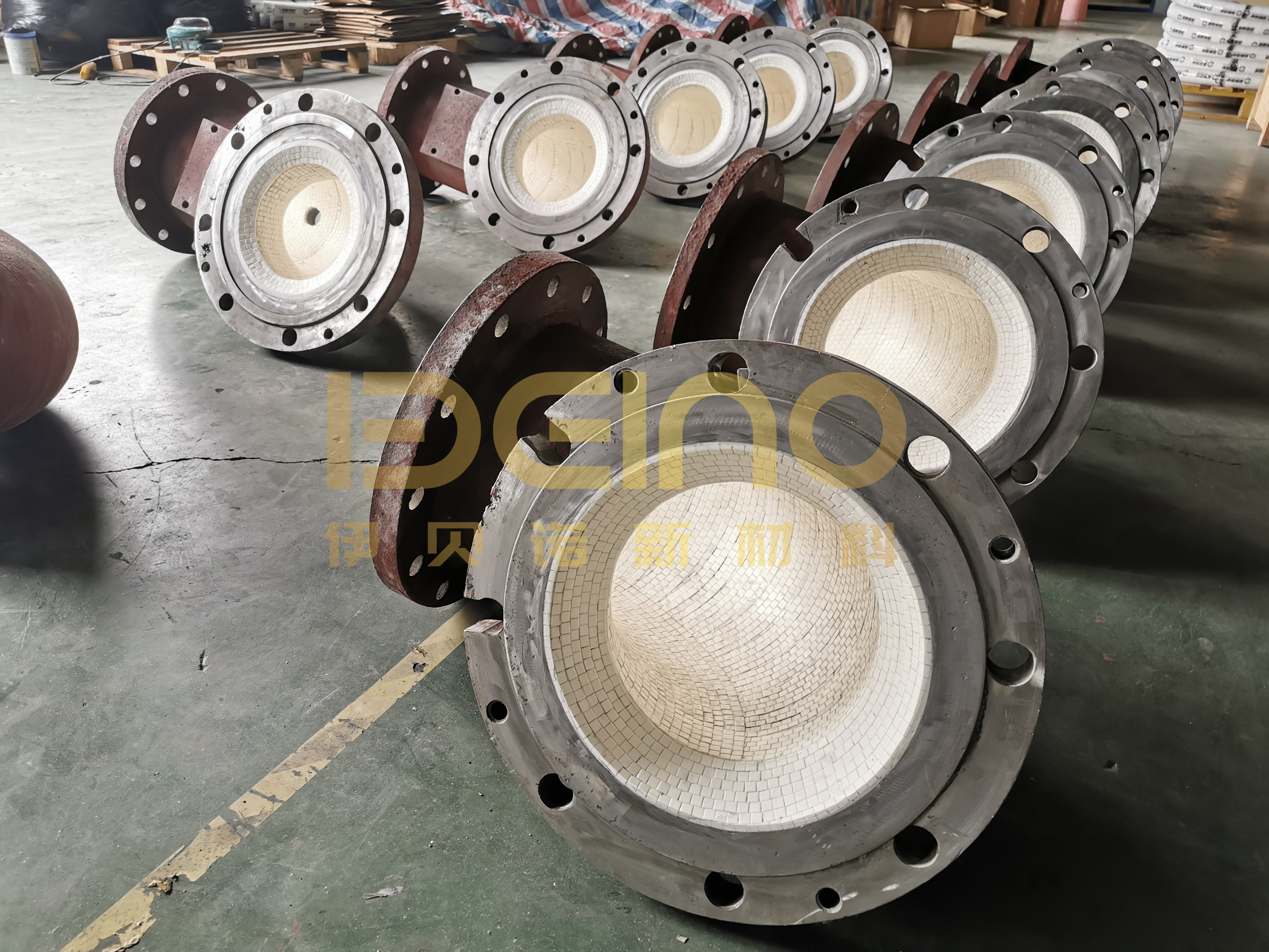 Diameter 250mm Alumina Ceramic Elbow Wear Resistant Ceramic Lined Steel Pipe