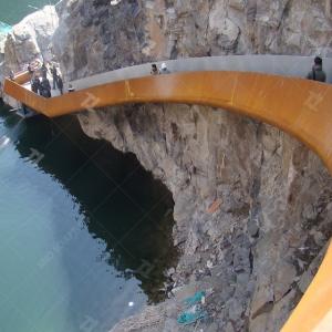 Wholesale Large Curved Metal Sculpture Nature Rust Color For Plank Road from china suppliers