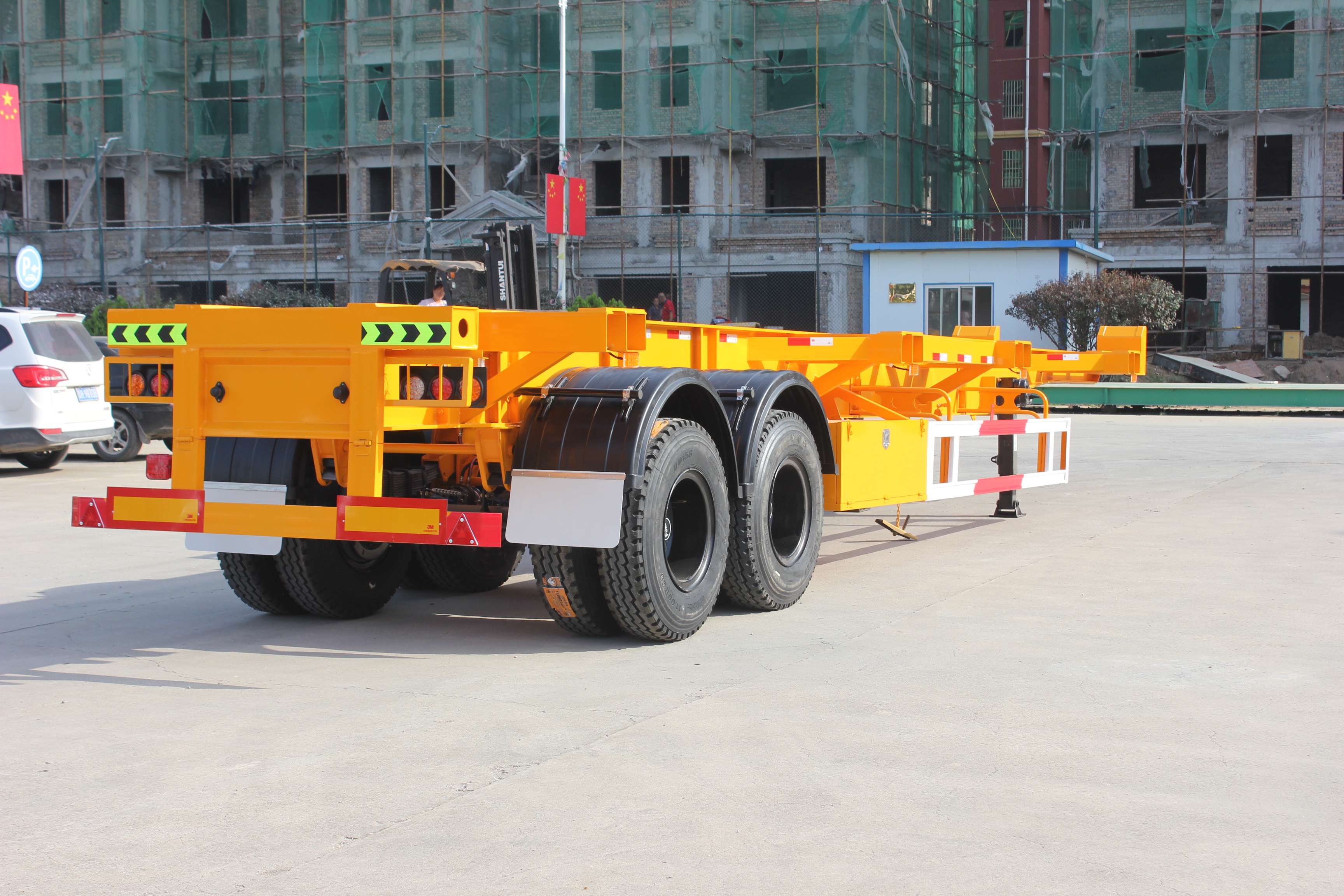 Steel Semi-Trailer 2 Axles Designed for Heavy-Duty Container Transportation