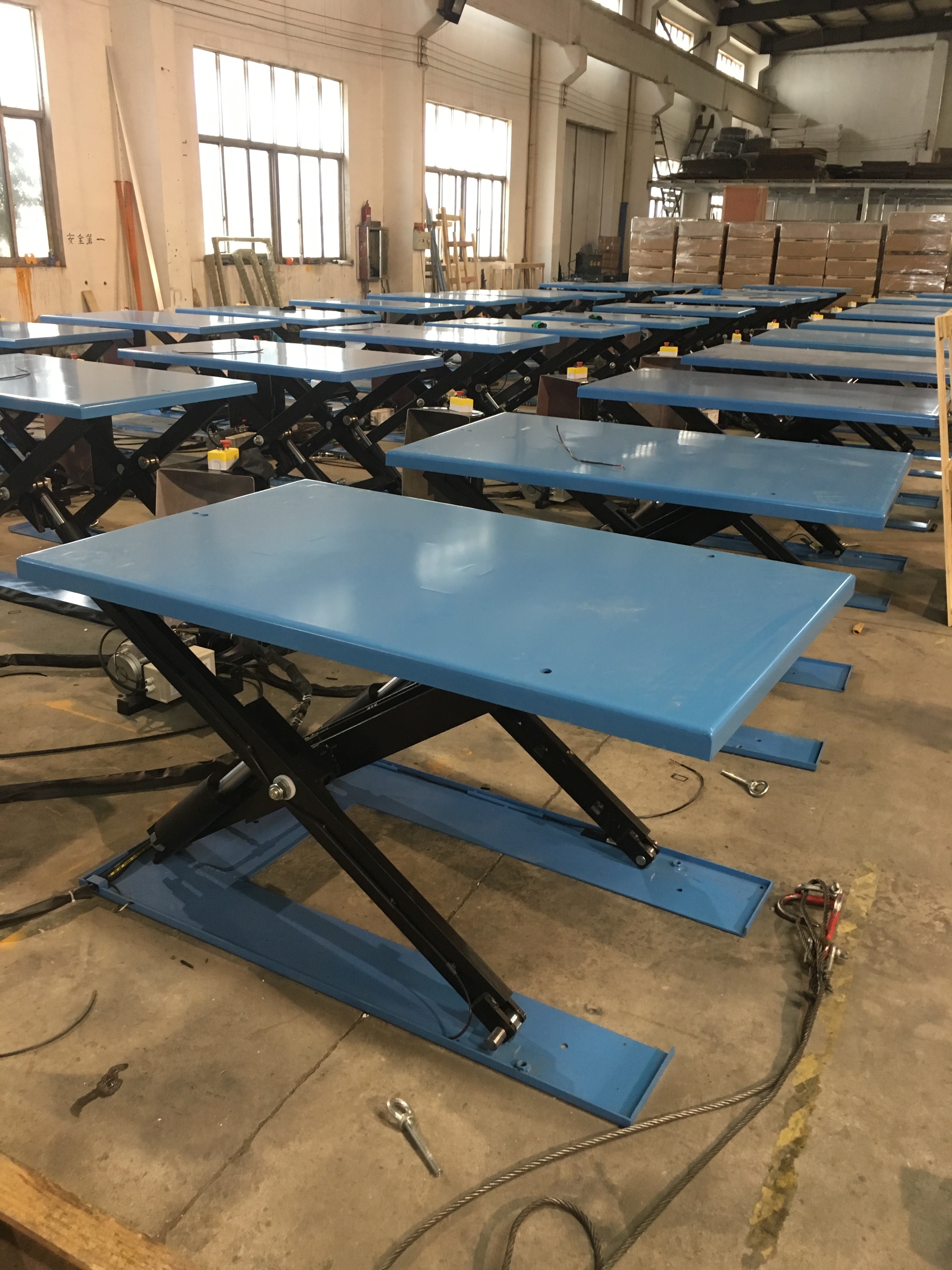 Low Profile Electric Lift Table Pallet Jack Loading Hydraulic For Warehouse