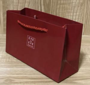 Wholesale Gloss Laminated Kraft Paper Shopping Bags OEM Durable Paper Bag 120gsm from china suppliers