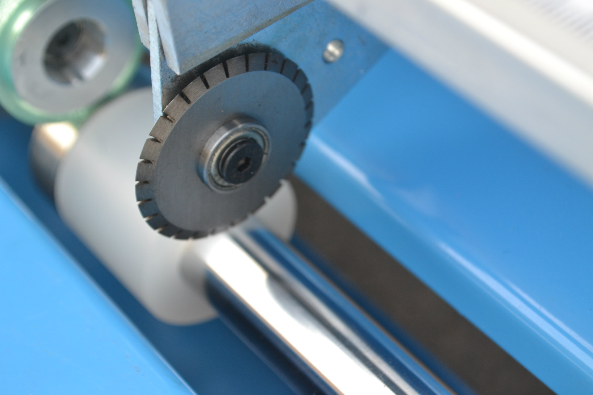 Max. Workable Width 460mm A3 Electric Paper Creasing Machine with Automatic Perforation