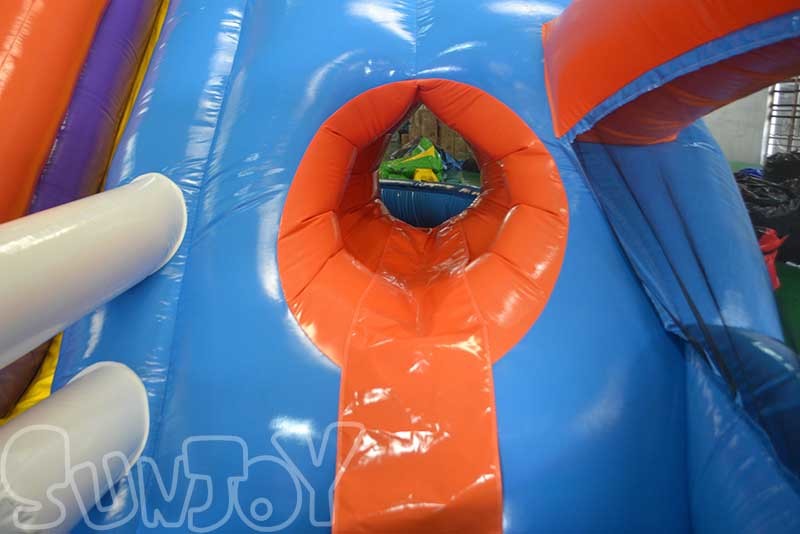 Commercial Inflatable Chase Surround Playground Bouncy Castle Houses Jumping Slide Combo