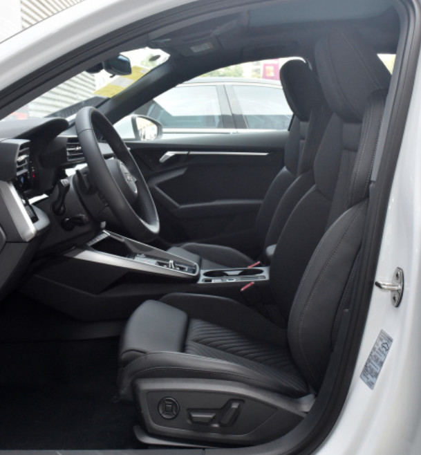 AUDI A3 2023 year A3L Limousine 35 TFSI Shishang Yazhi version 4 Door 5 seats saloon