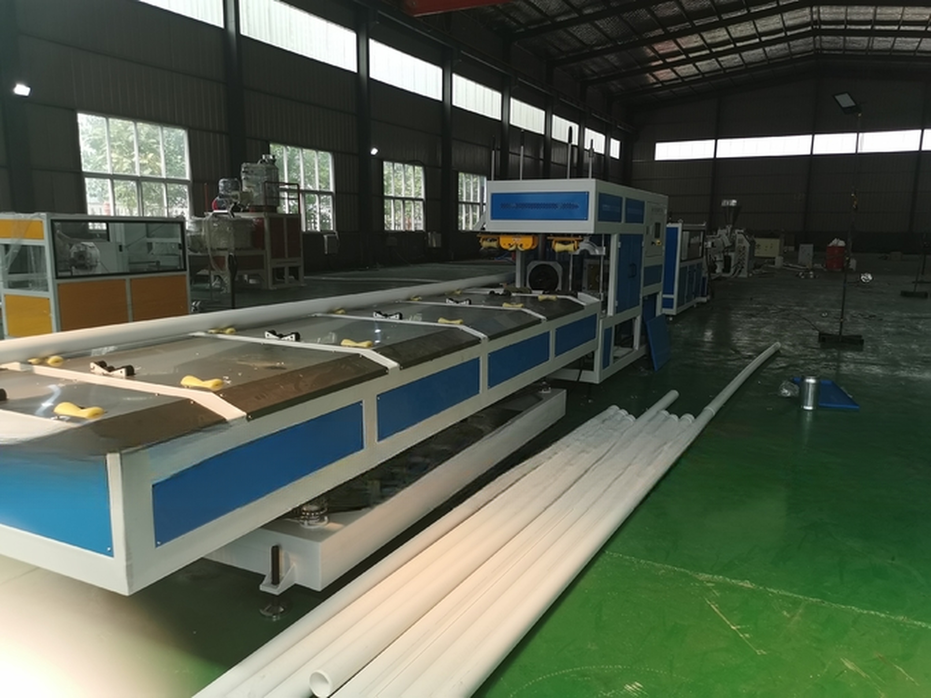High Productivity UPVC Pipe Extrusion Machinery for 110mm Diameter Pipes Guaranteed
