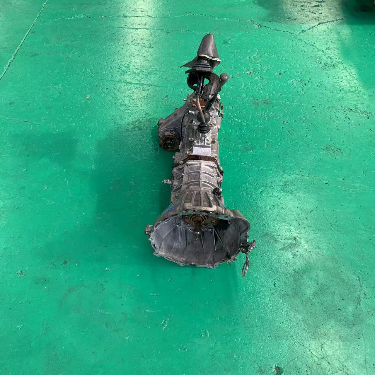 2024 3 L 4x4 Used Toyota Prado Gearbox for Pickup ISUZU HVR Compatible