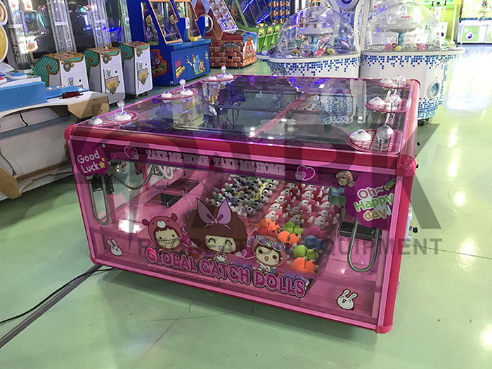 Pink Cute Coin Operated Crane Game Machine / Toy Vending Machine