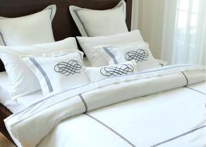 Wholesale Elegant Embroidered Modern Bedding Sets Twin / Queen / King Size 100% Cotton from china suppliers