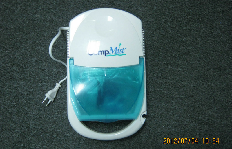 Green and White Compressor Nebulizer Equipment for Allergies
