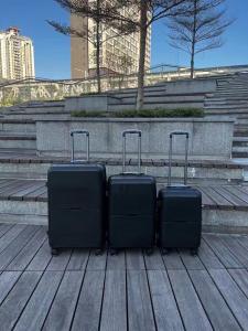 Wholesale Manufacturer Exquisite Appearance PP Luggage Sets Trolley Suitcase Luggage With 4 Wheel 20&quot; 24&quot; 28inches from china suppliers