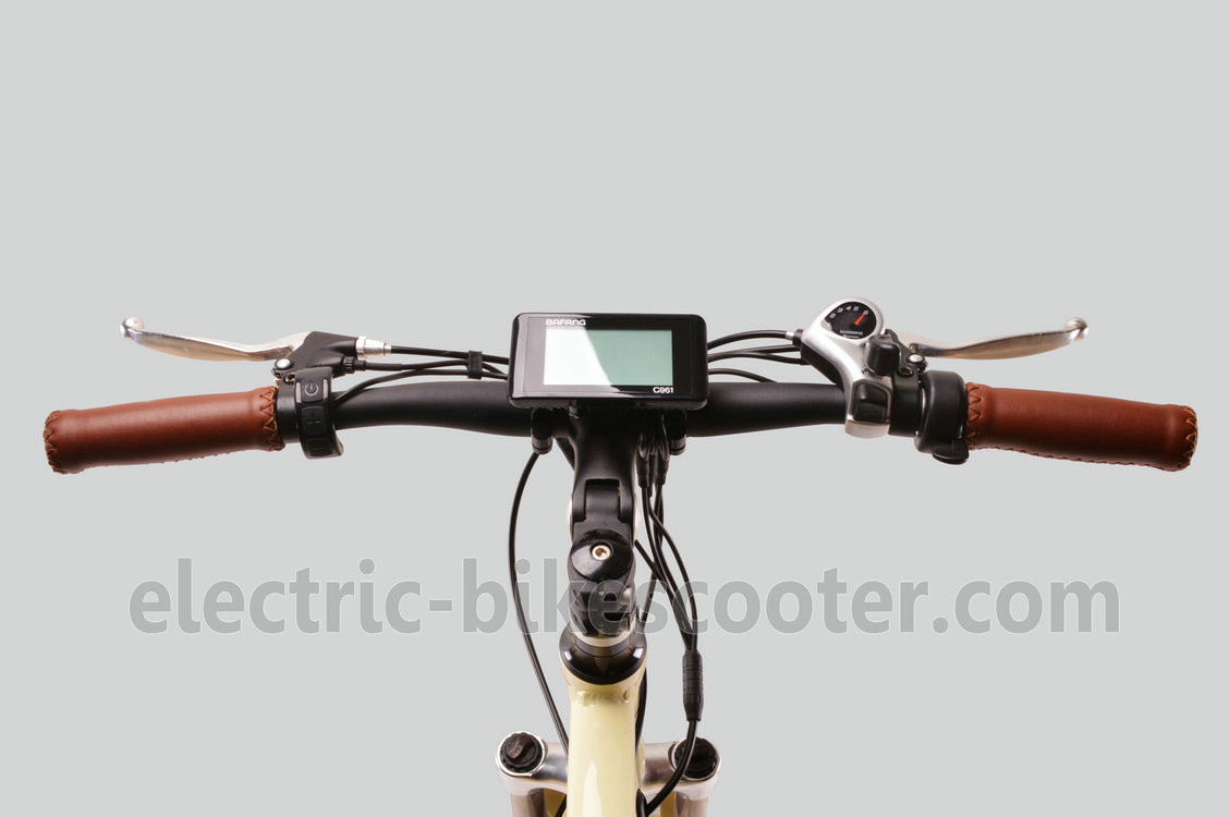 7 Speed Electric Mountain Bicycle 32km/H , 26 Inch Electric Mountain Bike Mid Gear Motor