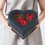 Simple Luxurious Creative Colorful Romantic Heart Flower Box Packaging with PVC