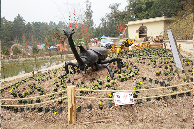 Various Outdoor Parks 1 / 1 Animatronic Insects Handmade Manual Operation